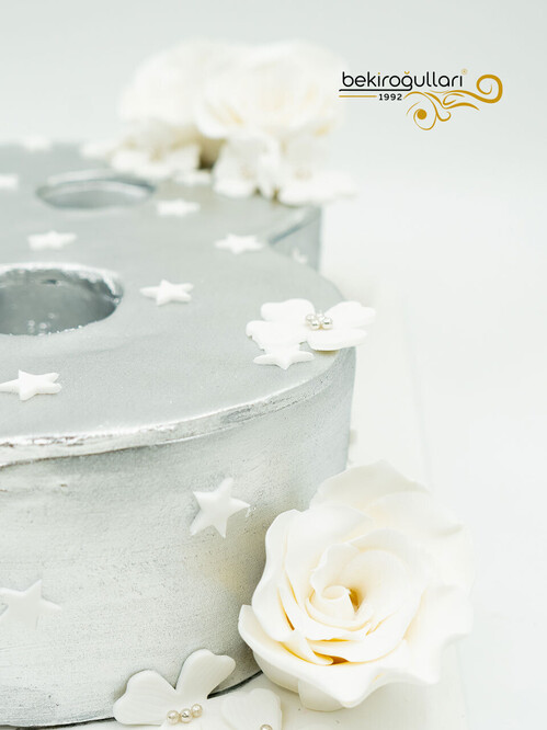 38 Rakamı Harfli Pasta