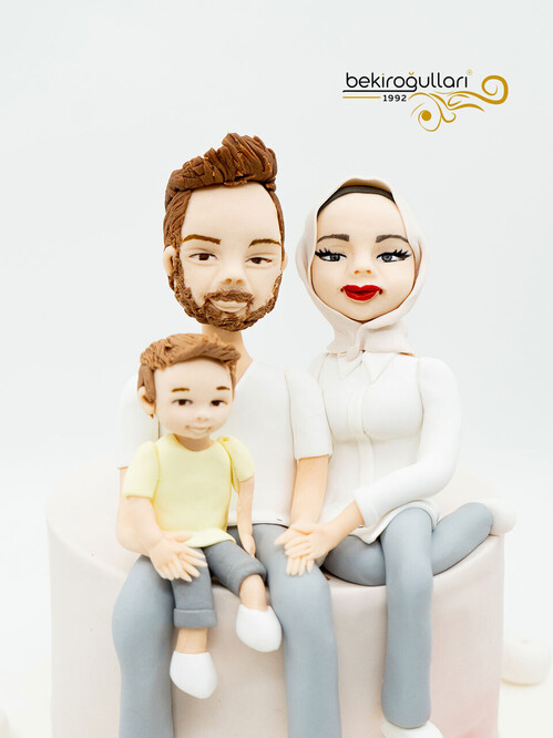 Aile Temalı Konsept Pasta