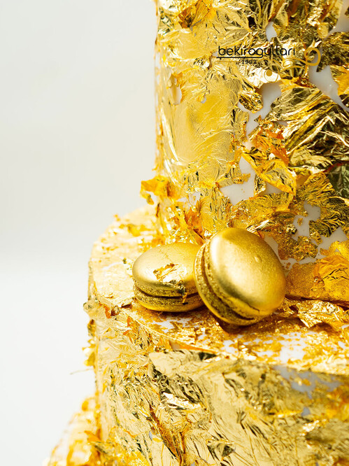 Altın Kaplama Katlı Pasta