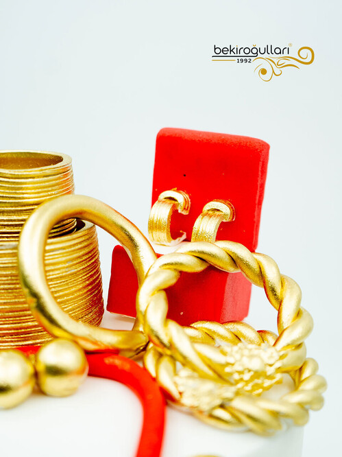 Altın Konsept Pasta