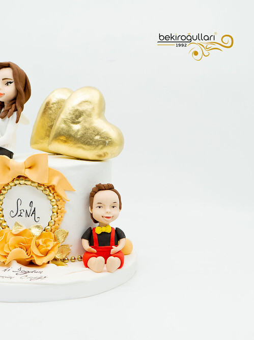 Anne Çocuk Temalı Pasta