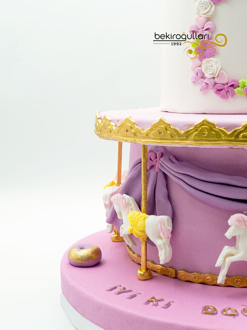 Atlı Karınca Tasarım Pasta