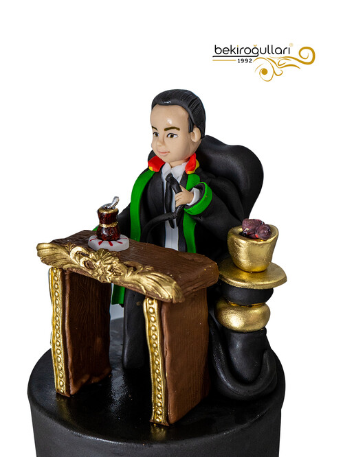 Avukat Erkek Model Konsept Doğum Günü Pastası