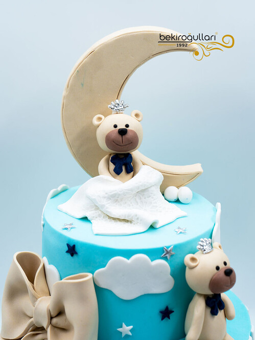 Ayıcık Figürlü İki Katlı Konsept Pasta