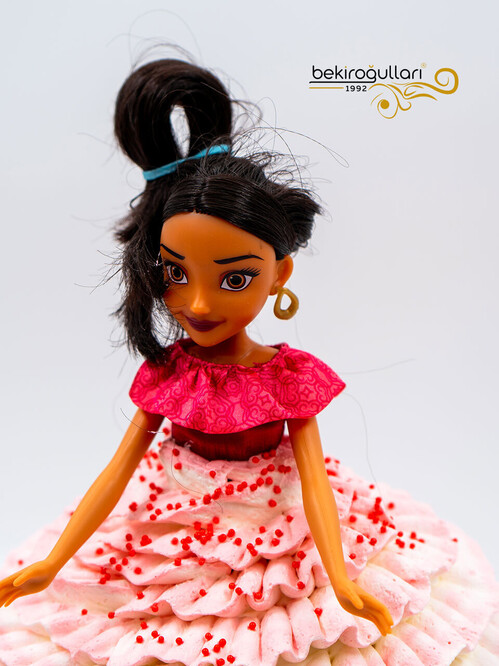 Barbie Temalı Konsept Pasta