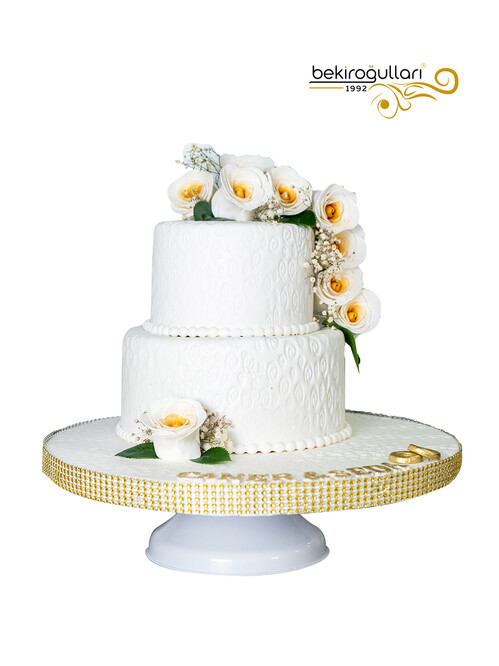 Beyaz Güllü Model Konsept Söz Nişan Pastası
