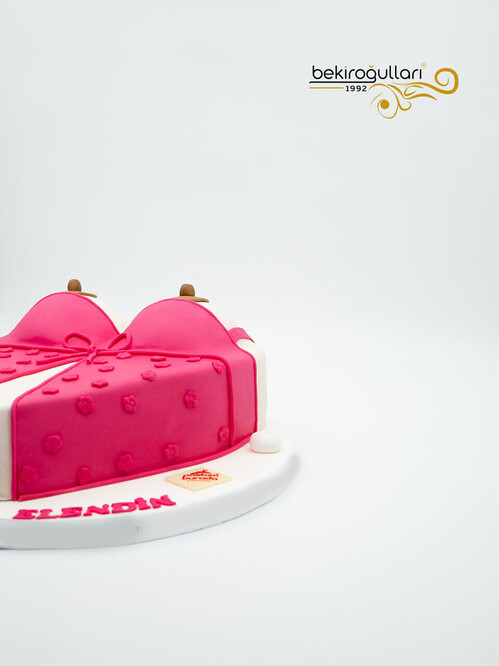 Büstiyer Tasarım Pasta