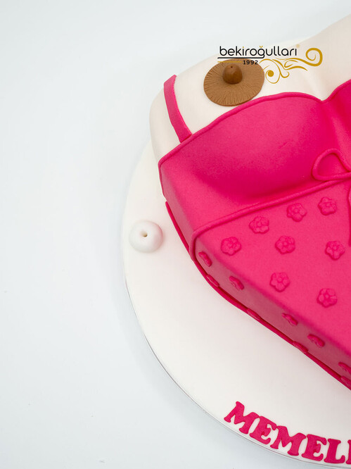 Büstiyer Tasarım Pasta