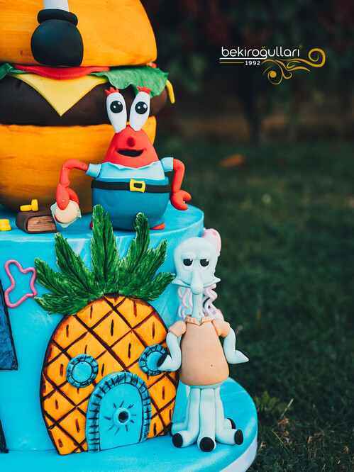 Çizgi Film Kahramanları Konsept Pasta