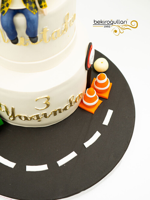 Çocuk Figür Butik Pasta