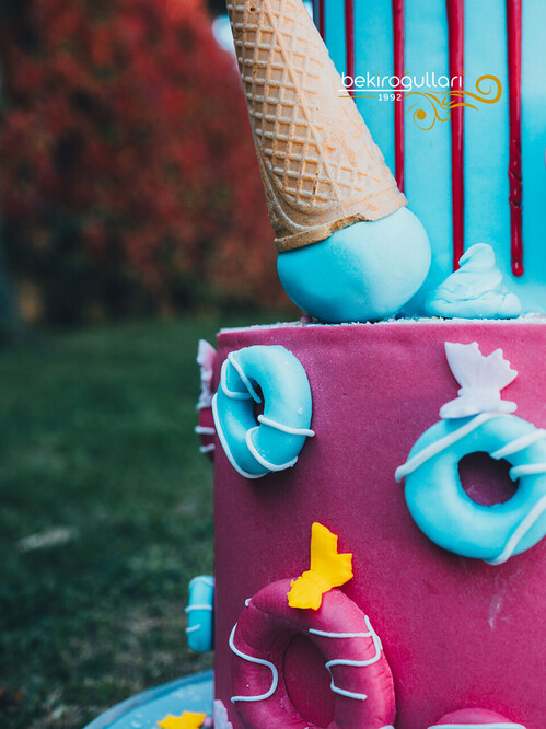 Dondurma ve Şekerleme Temalı Konsept Pasta