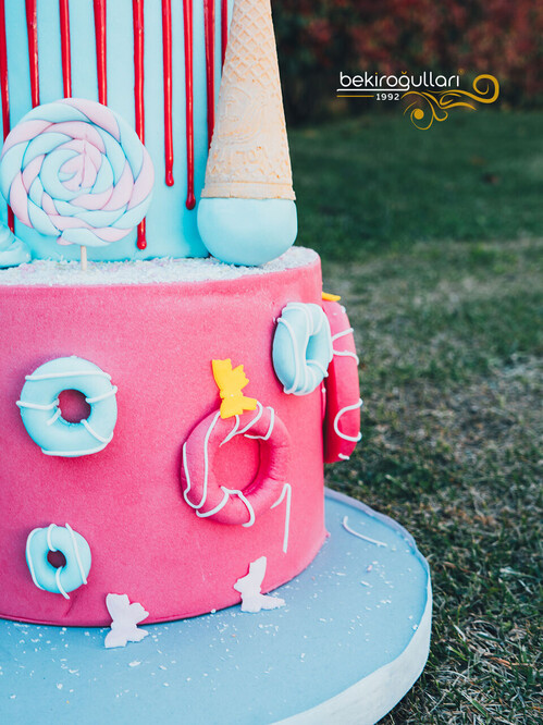 Dondurma ve Şekerleme Temalı Konsept Pasta