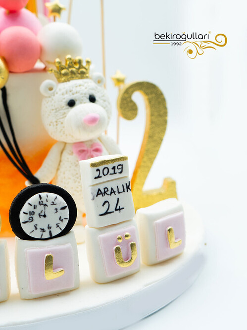 Gökkuşağı ve Balonlar Konsept Pasta