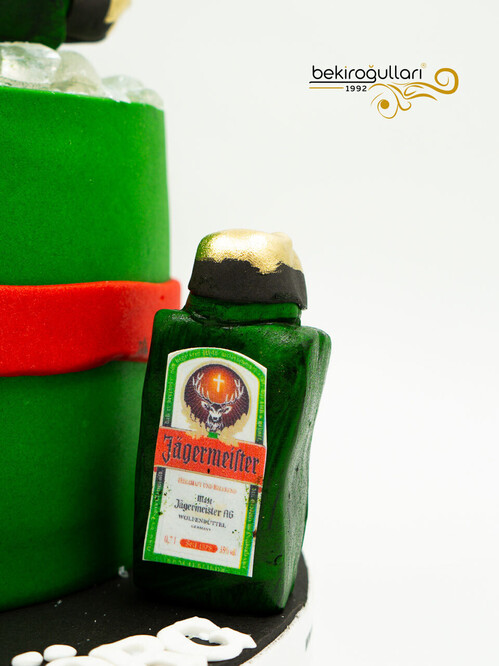 İçecek Temalı Butik Pasta