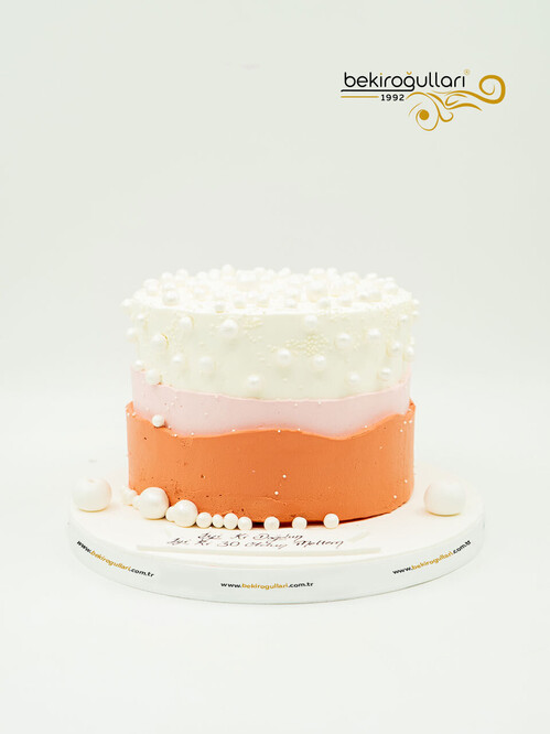 İnci Taneleri Pasta