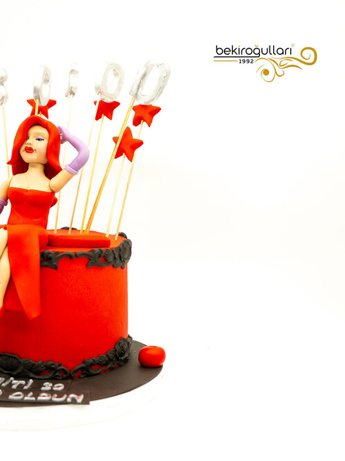 Kadın Figür Butik Pasta