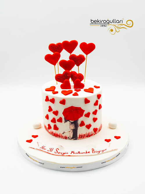 Kalp Tamalı Konsept Pasta