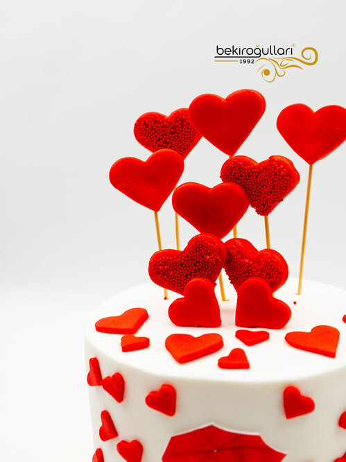 Kalp Tamalı Konsept Pasta