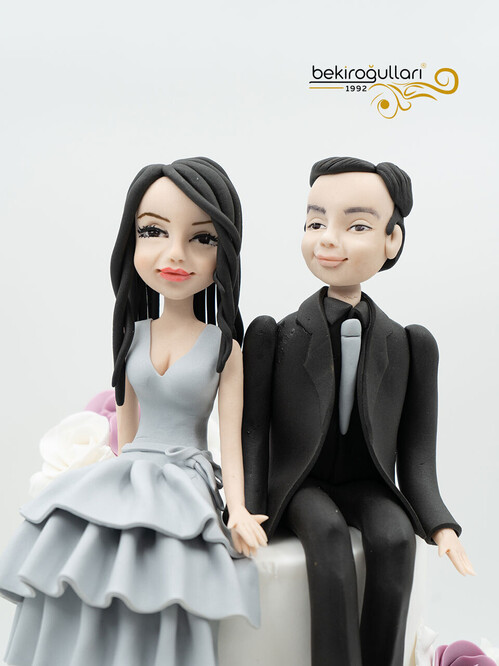 Karı Koca Figürlü Konsept Pasta