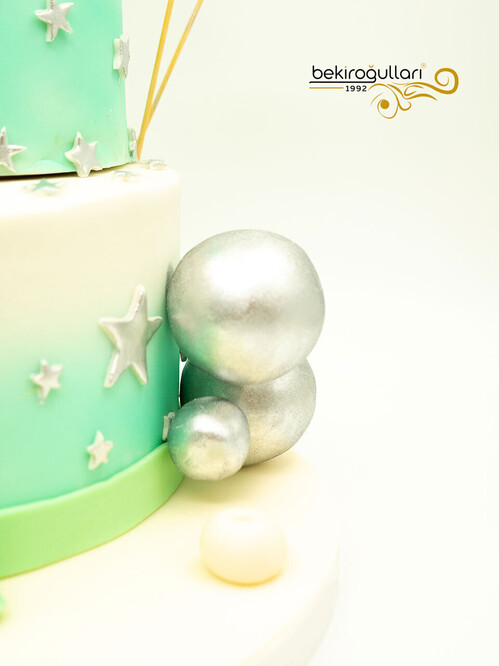 Kız Çocuk Figür Pasta