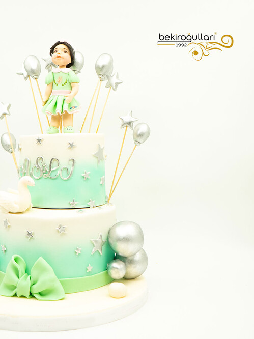 Kız Çocuk Figür Pasta