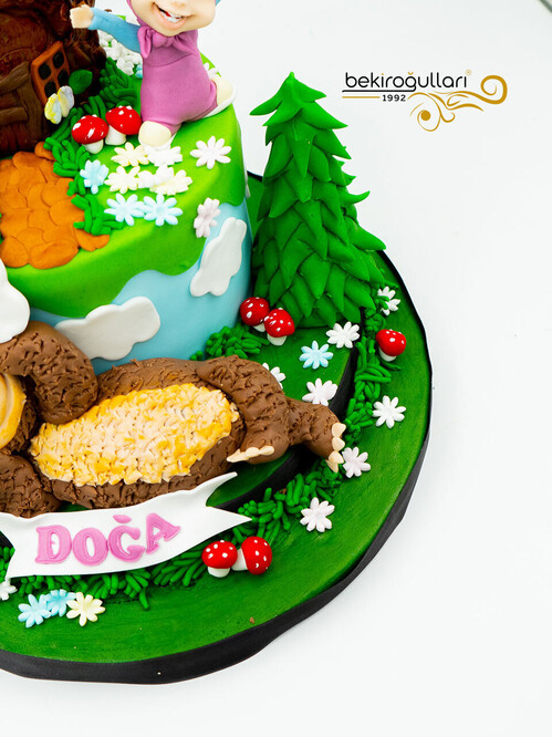 Koca Ayı ve Maşa Pasta