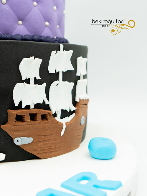 Korsan ve Prenses Pasta