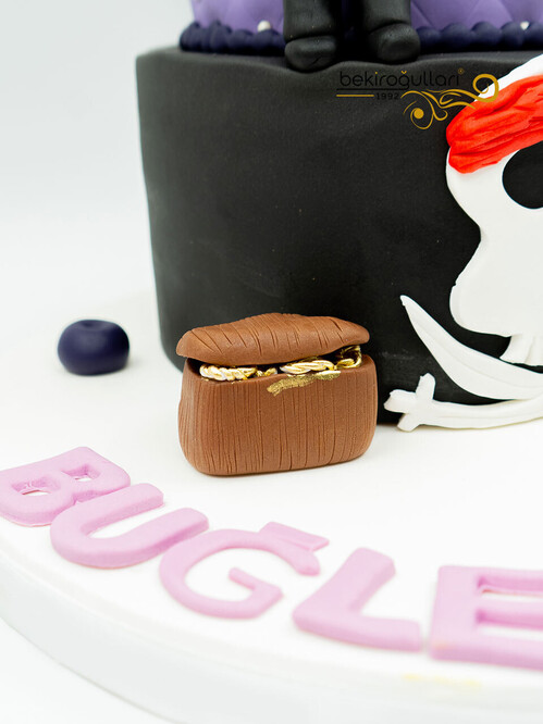 Korsan ve Prenses Pasta