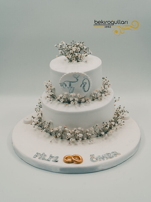 Küçük Çiçek Detaylı Konsept Pasta