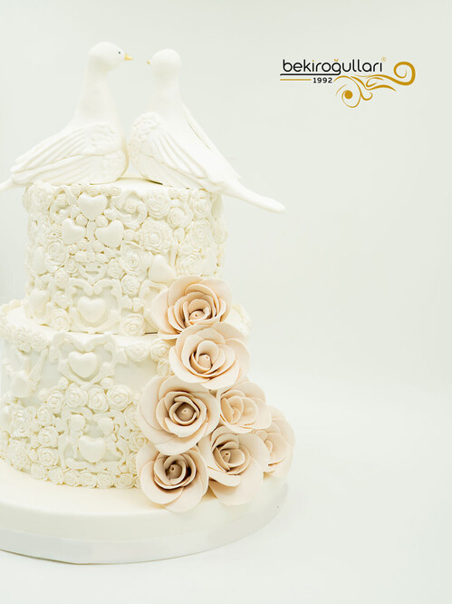 Kuş Detaylı Konsept Pasta