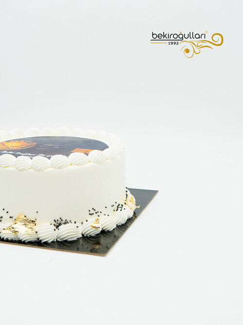 Logolu Yuvarlak Pasta