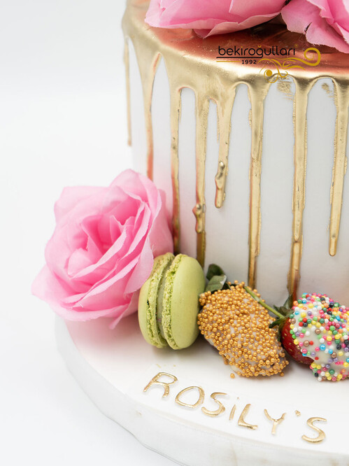 Makaronlu Çiçekli Konsept Pasta