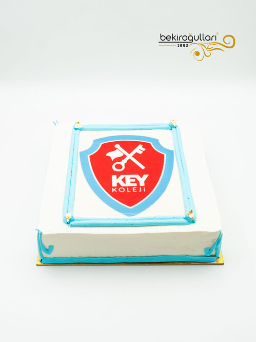 Okul Logosu Resimli Pasta