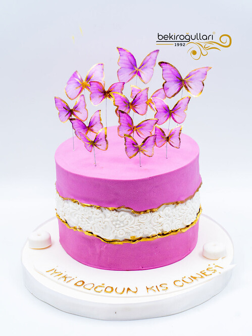 Pembe Kelebek Konsept Pasta