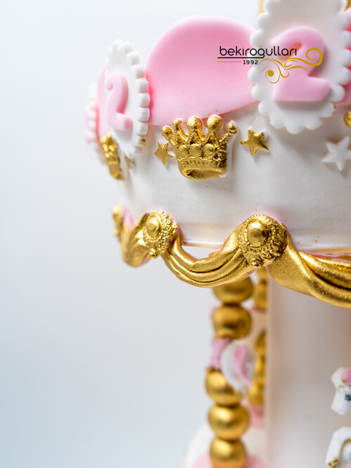 Pembe Renkli Atlı Karınca Temalı Pasta