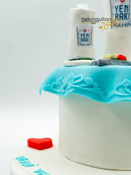 Rakı Temalı Butik Pasta