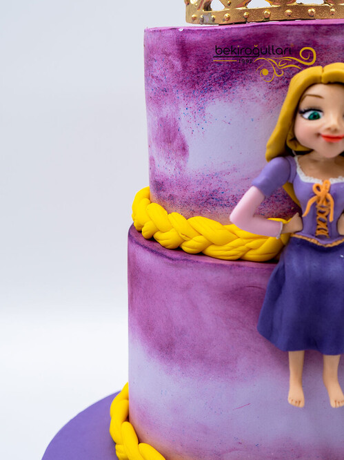 Rapunzel Temalı Konsept Pasta