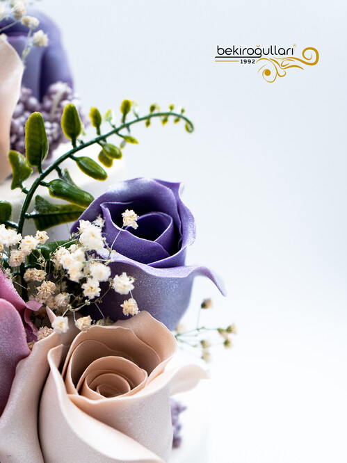 Renkli Güller Konsept Pasta