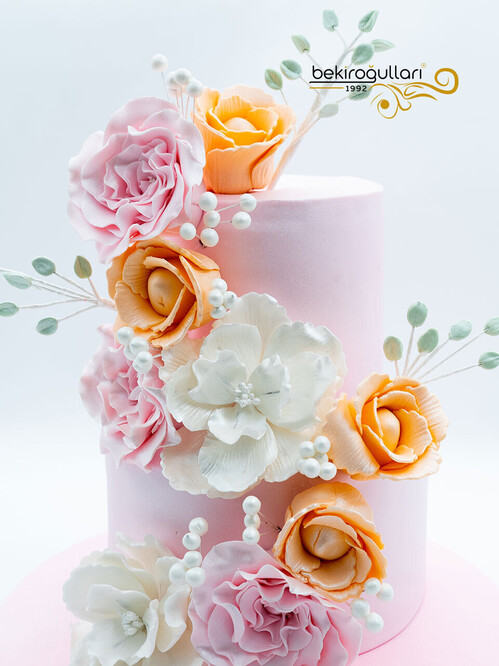 Renkli Güller Konsept Pasta