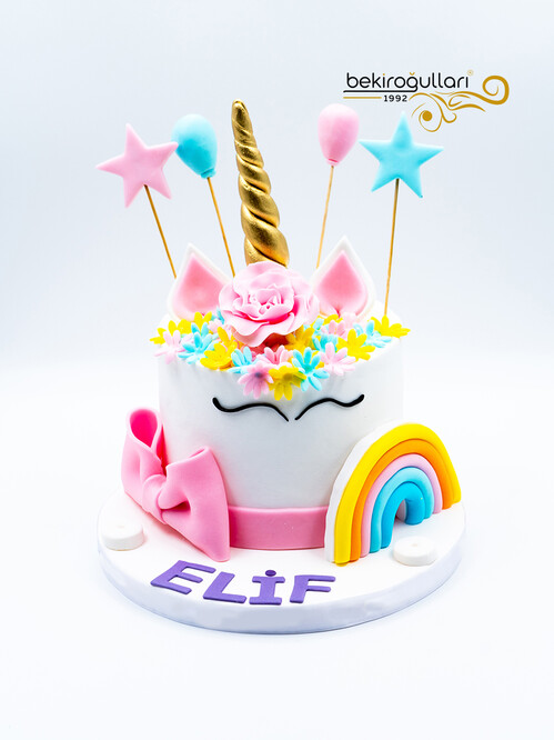 Renkli Unicorn Pasta