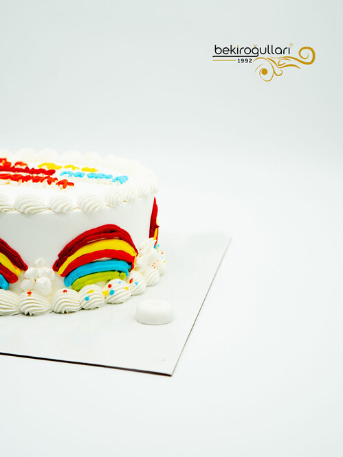 Renkli Yazılı Naked Sıvama Pasta