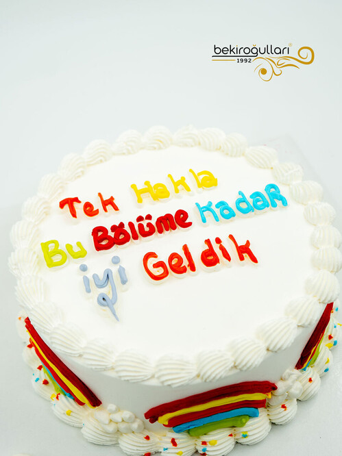 Renkli Yazılı Naked Sıvama Pasta