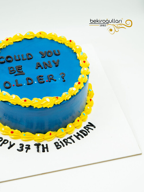 Sarı Süslemeli Sıvama Pasta