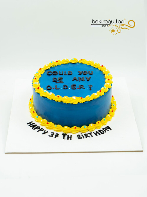 Sarı Süslemeli Sıvama Pasta