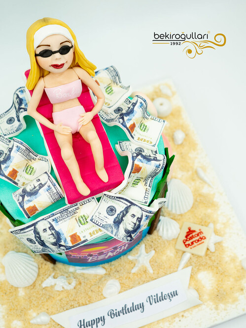 Şezlong Detaylı Butik Pasta