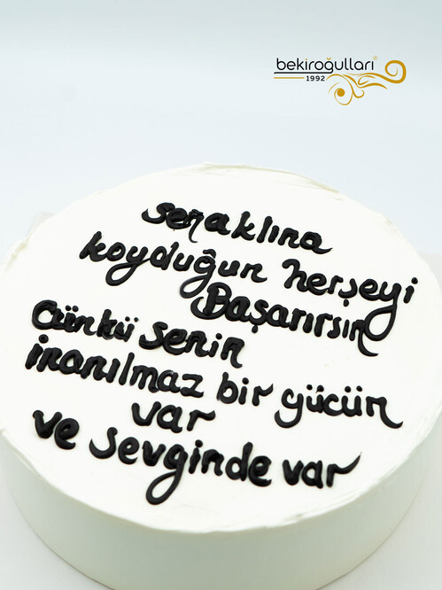 Siyah Yazılı Naked Konsept Pasta