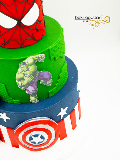 Süper Kahramanlar Butik Pasta