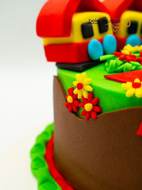 Tren Detaylı Konsept Pasta