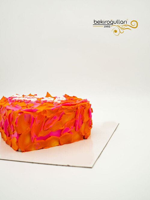 Turuncu Kalp Naked Sıvama Pasta