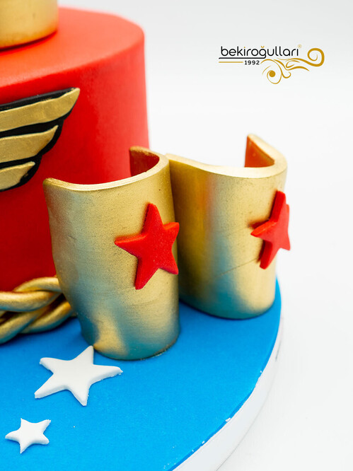 Wonder Woman Konsept Pasta